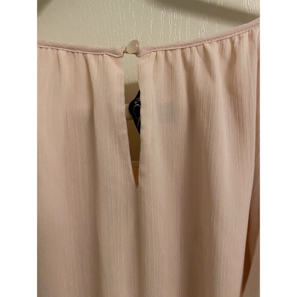 BCX Women’s Short SLeeve Blouse Light Pink Flutter Sleeve Lined Size Small - Picture 3 of 6